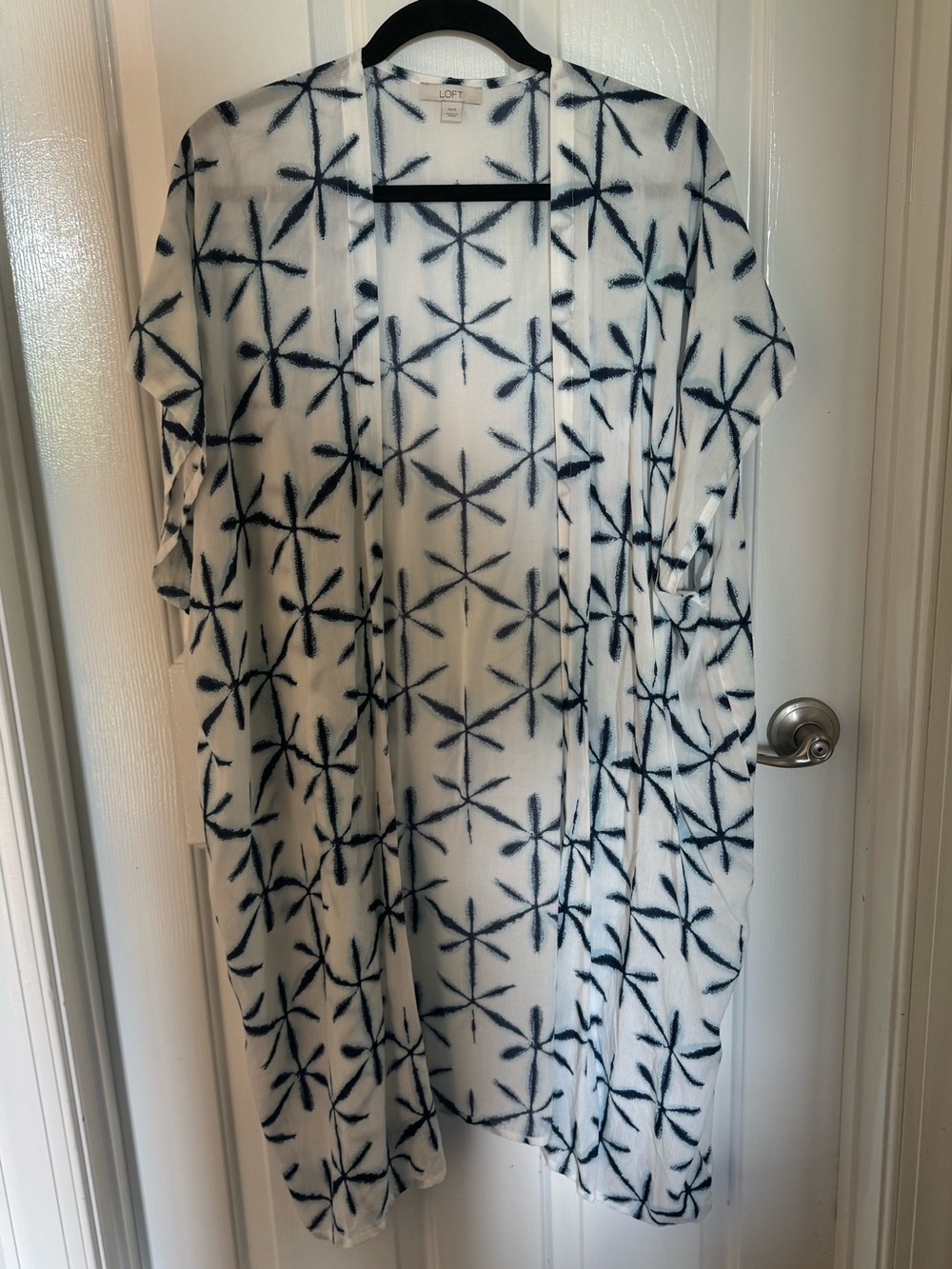 LOFT White Kimono or Swim Cover Up with Navy Starburst Pattern Size XS/S